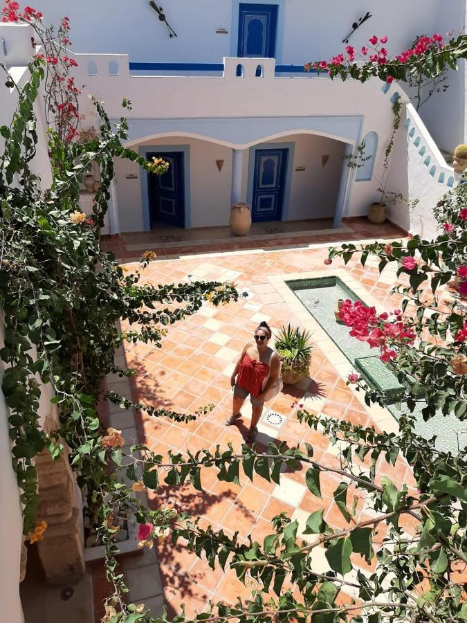Dar Mezraya Hotell Mezraia Exteriör bild